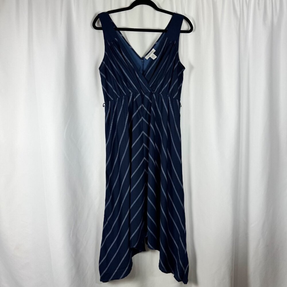 Motherhood Maternity Navy Blue Chevron Sundress Asymmetrical Hem L Flawed